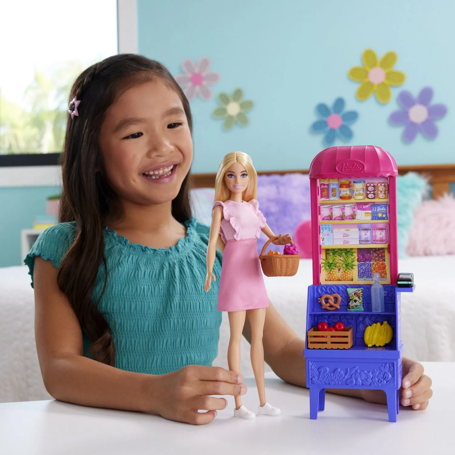 Barbie® Recipe For Friendship Malibu Shopping Set