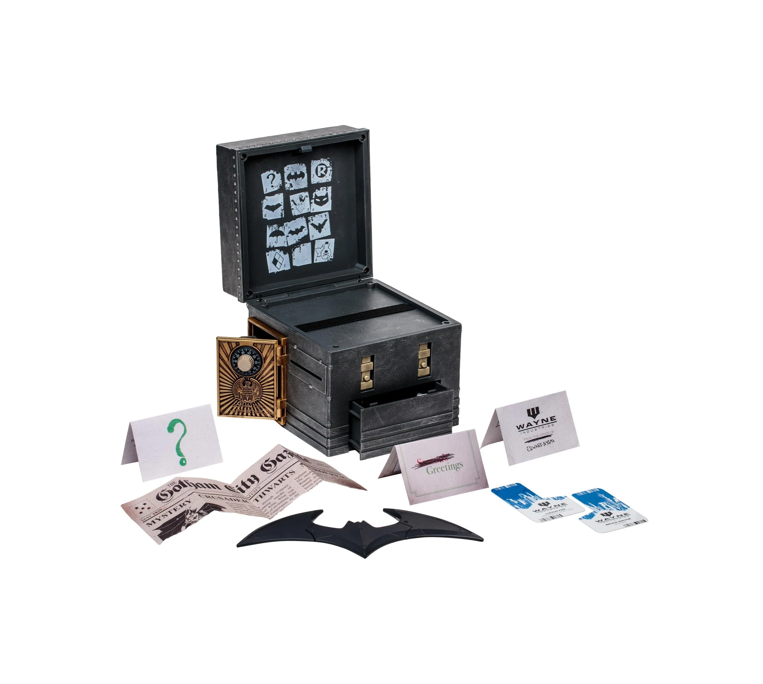 DC Comics The Riddler Puzzle Box, 1:1 Scale Collectible with Batarang