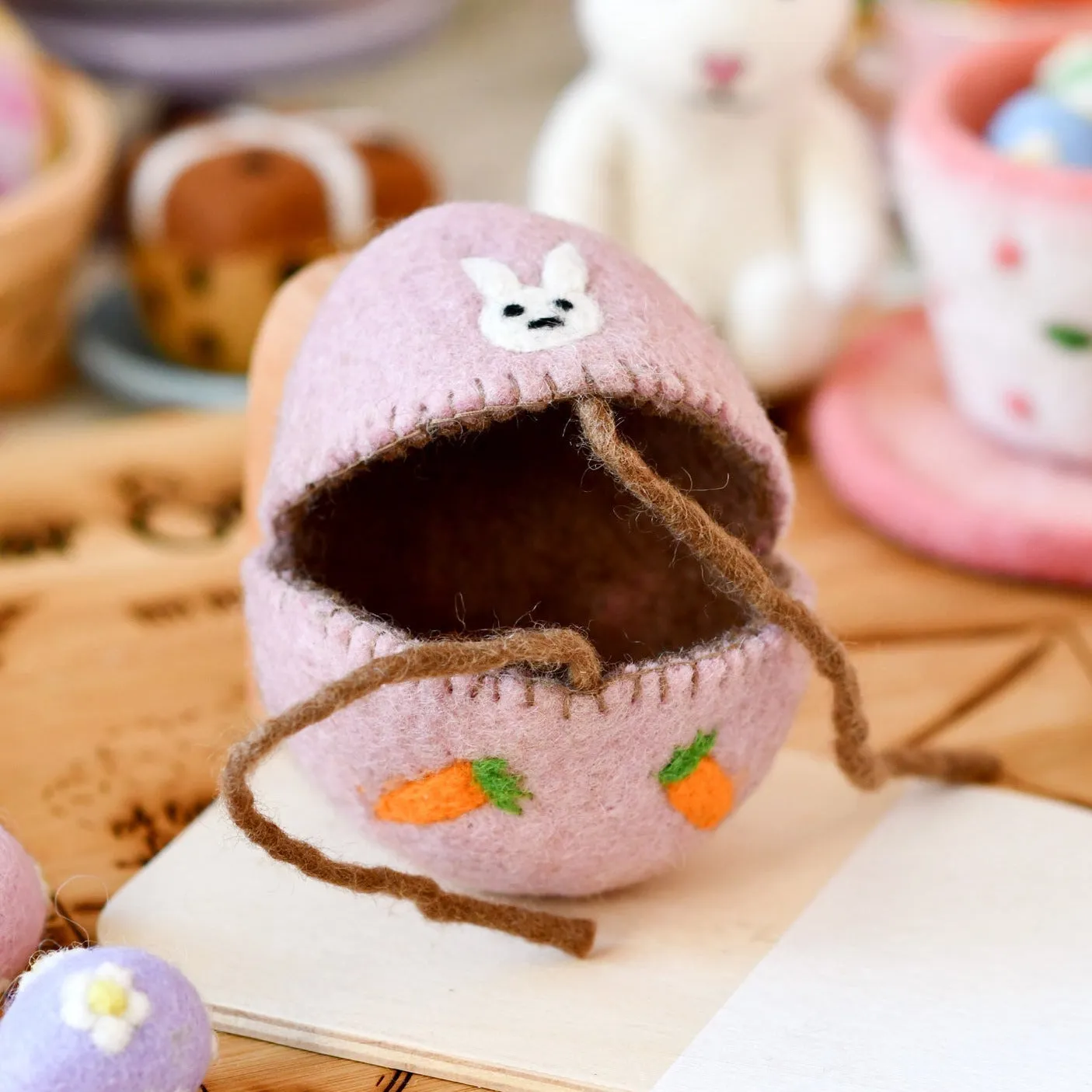 Easter Felt Egg Cover | Pink with Bunny Motif