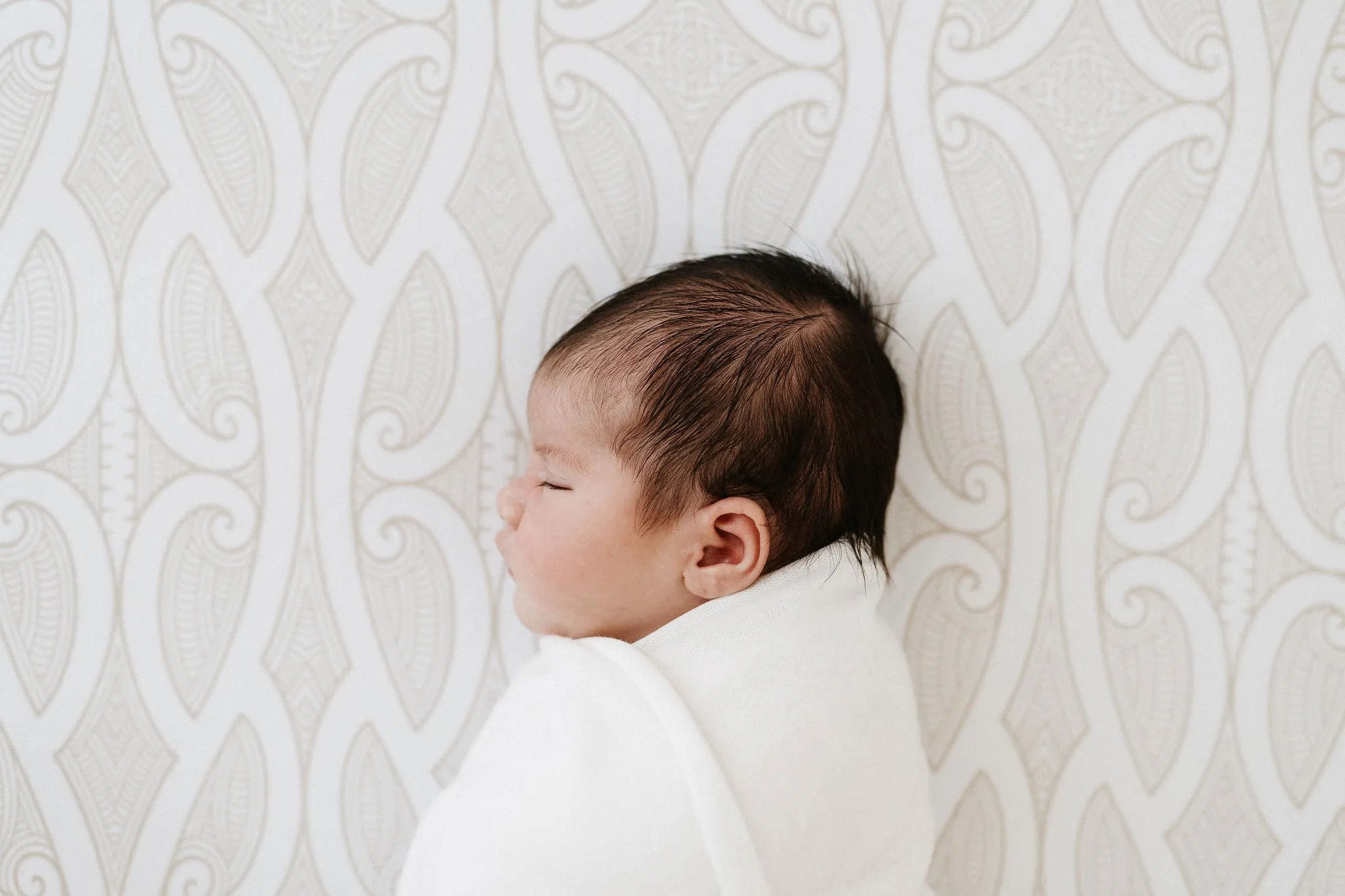 Fitted Cot Sheet | Te Pātiki Mocha