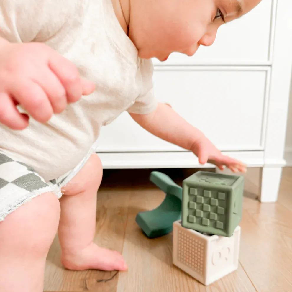 Itzy Ritzy Itzy Blocks
