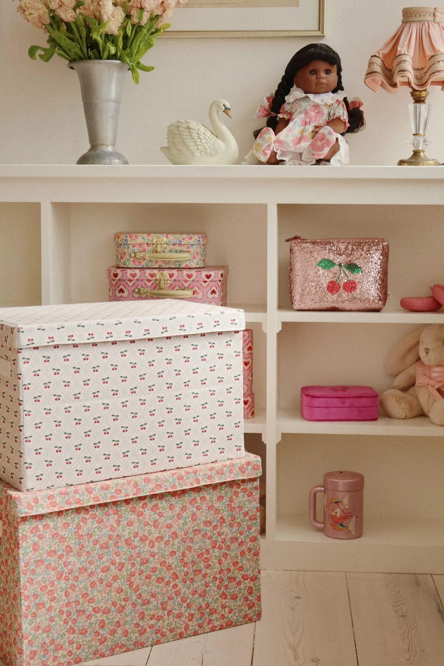 Konges Sløjd Storage Basket SMALL | Cherry Motif