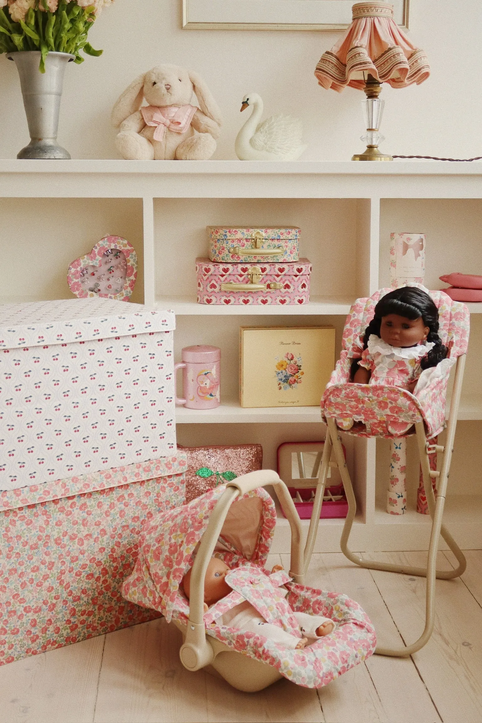 Konges Sløjd Storage Basket SMALL | Cherry Motif