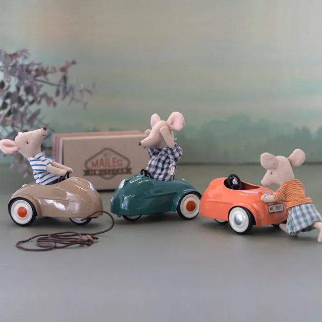 Maileg | Mouse Tricycle Big Brother with Bag