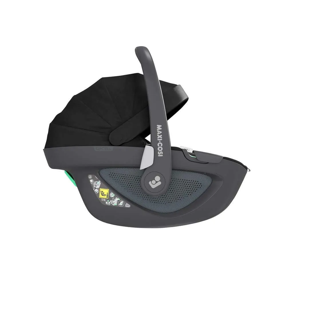 Maxi-Cosi Pebble 360 Car Seat   FamilyFix 360 Base - Essential Black
