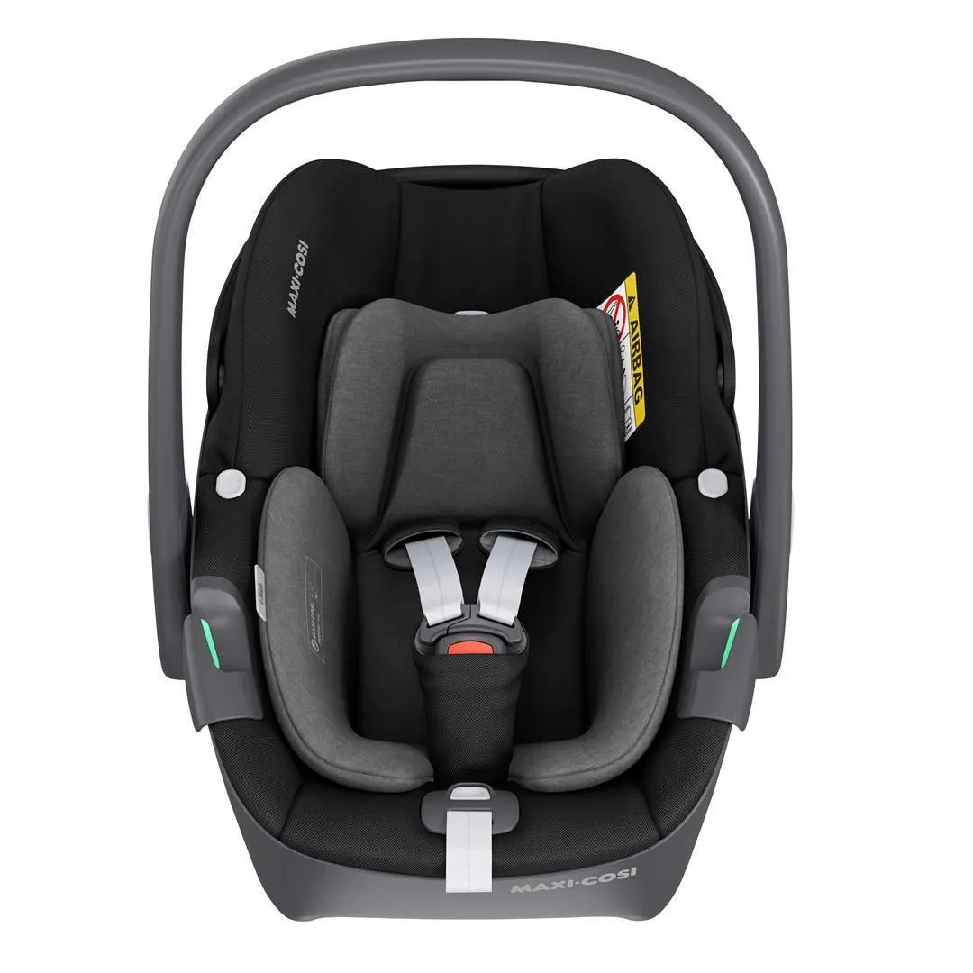 Maxi-Cosi Pebble 360 Car Seat   FamilyFix 360 Base - Essential Black