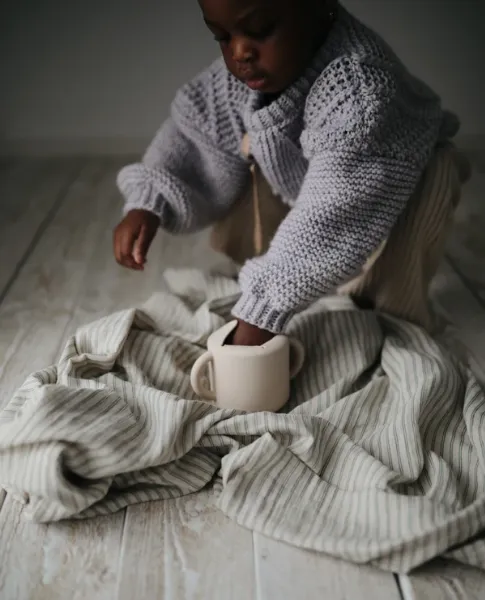 Mushie Snack Cup | Shifting Sand