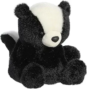 Palm Pals - Scout Skunk