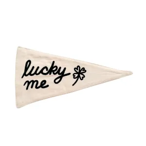 Pennant Lucky Me