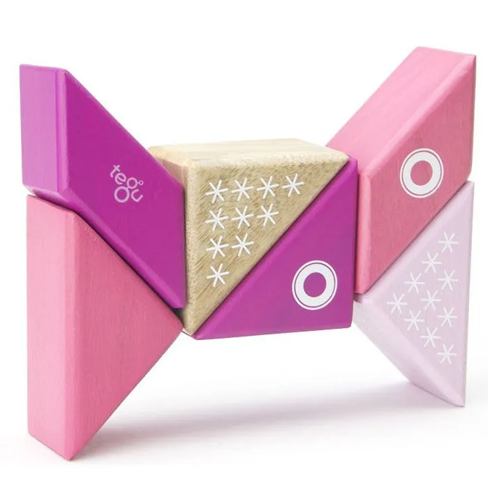 Tegu Travel Pal Kitty Magnetic Wooden Blocks